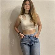 Profesora de tenis, para todas la edades con años de experiencia en el sector.
